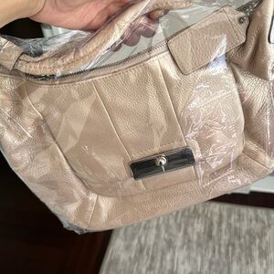 pebbled leather taupe coloed coach bag